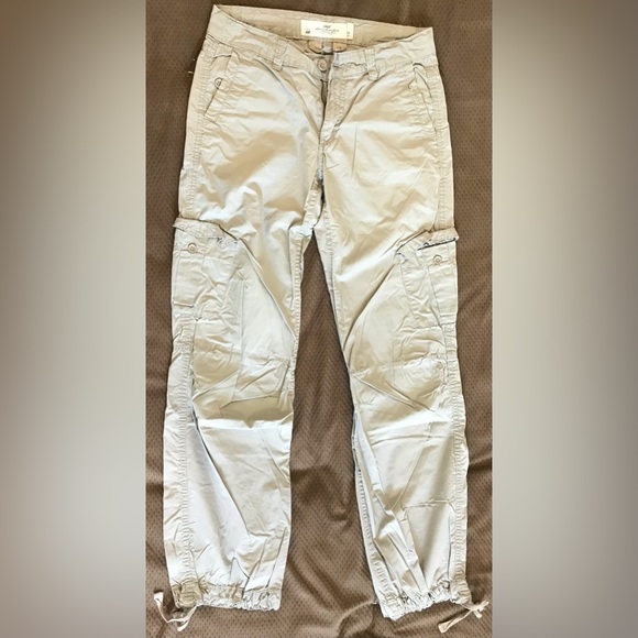 H&M L.O.G.G. Carpenter Cargo Khaki Pants with Adjustable Waist & Ankles - 6 - Picture 2 of 10